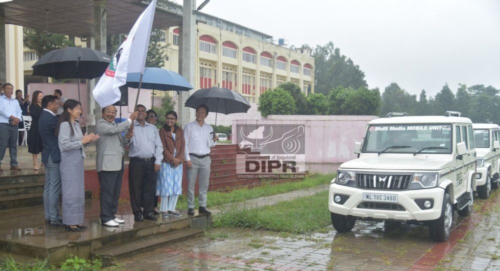 Advisor IPR & Soil & Water Conservation, Imkong L Imchen flagged off the Multi-Media Mobile Vehicles in the presence of Development Commissioner and Principal Secretary, Justice & Law, R Ramakrishnan, Secretary, Information & Public Relations, Bhagyashree B Banayat and others on June 19 in Kohima. (DIPR Photo)